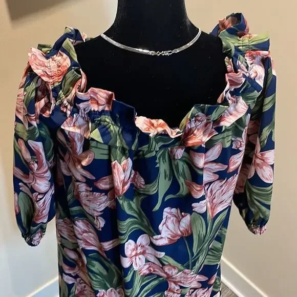 Blu Pepper Cold Shoulder Floral Dress Size M Tropical Off Shoulder Dress - Picture 17 of 17